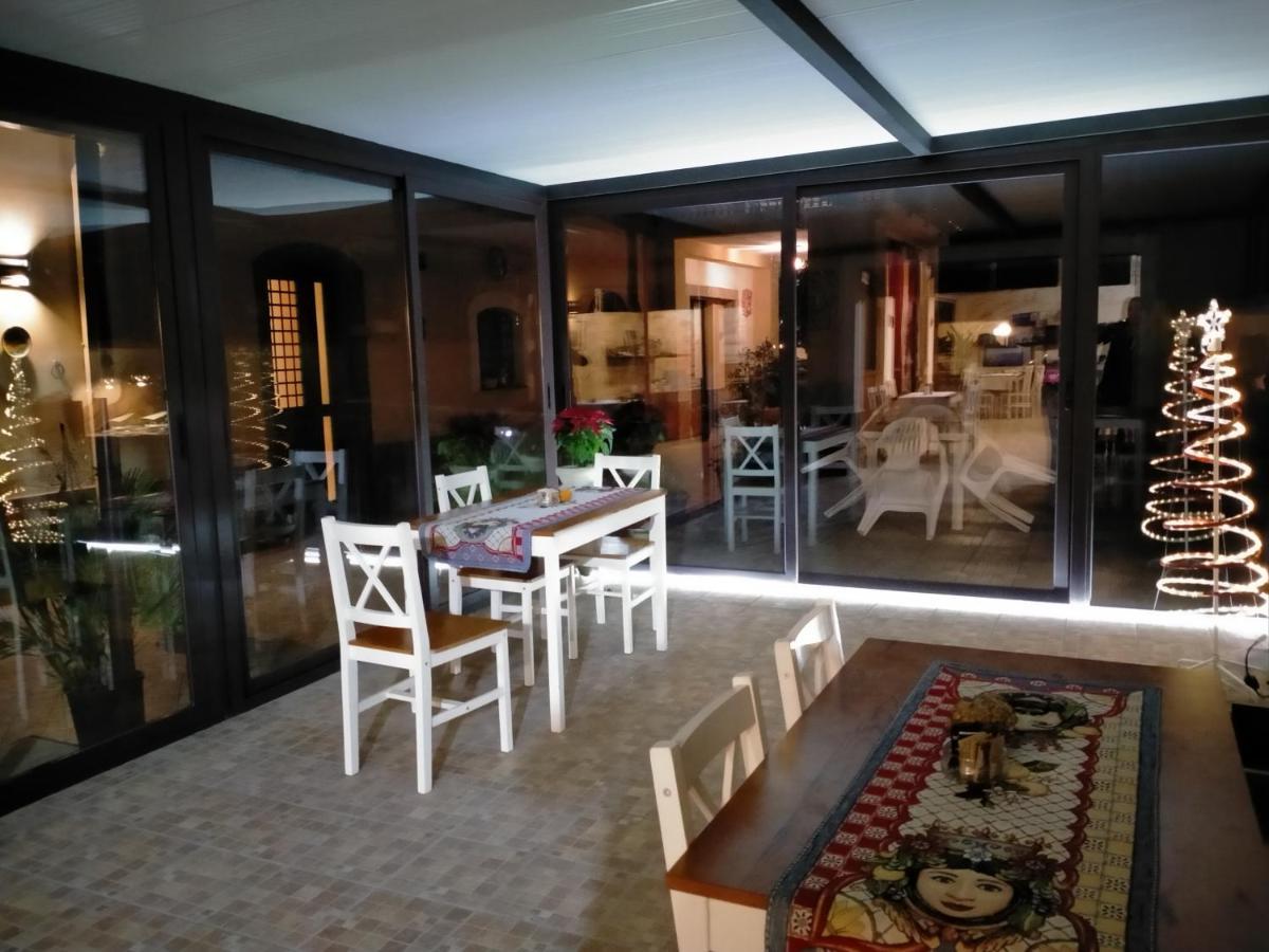 Villa Laura Apartment Джардини-Наксос Экстерьер фото