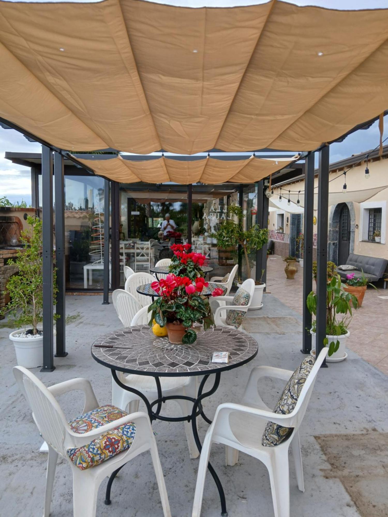 Villa Laura Apartment Джардини-Наксос Экстерьер фото